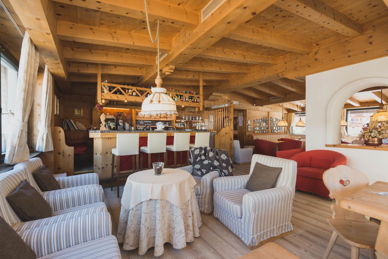 B&B Garni Villa Campitello Campitello di Fassa Exteriör bild