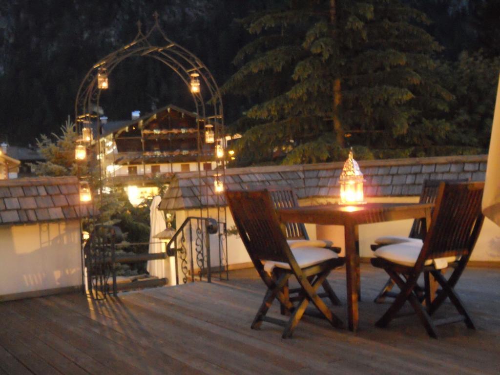 B&B Garni Villa Campitello Campitello di Fassa Exteriör bild